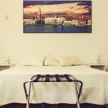 テッセラ B ＆ B エアポート ヴェニス ディエゴ 2 Bed & Breakfast エクステリア 写真