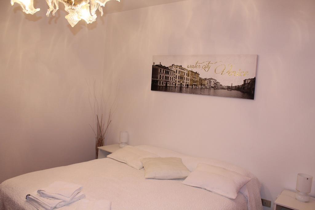 テッセラ B ＆ B エアポート ヴェニス ディエゴ 2 Bed & Breakfast エクステリア 写真