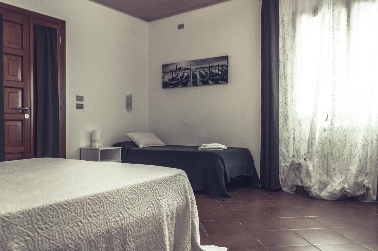 テッセラ B ＆ B エアポート ヴェニス ディエゴ 2 Bed & Breakfast エクステリア 写真